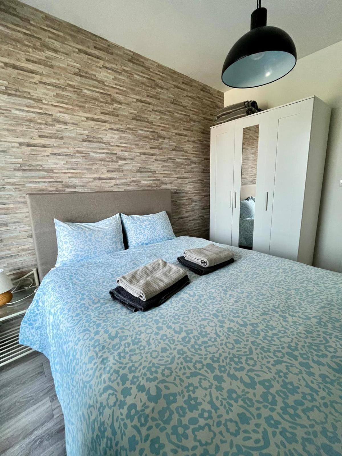 Appartement Vue Mer Et Marina, Loggia - Parking กูร์เซิล-โซร์-แม ภายนอก รูปภาพ