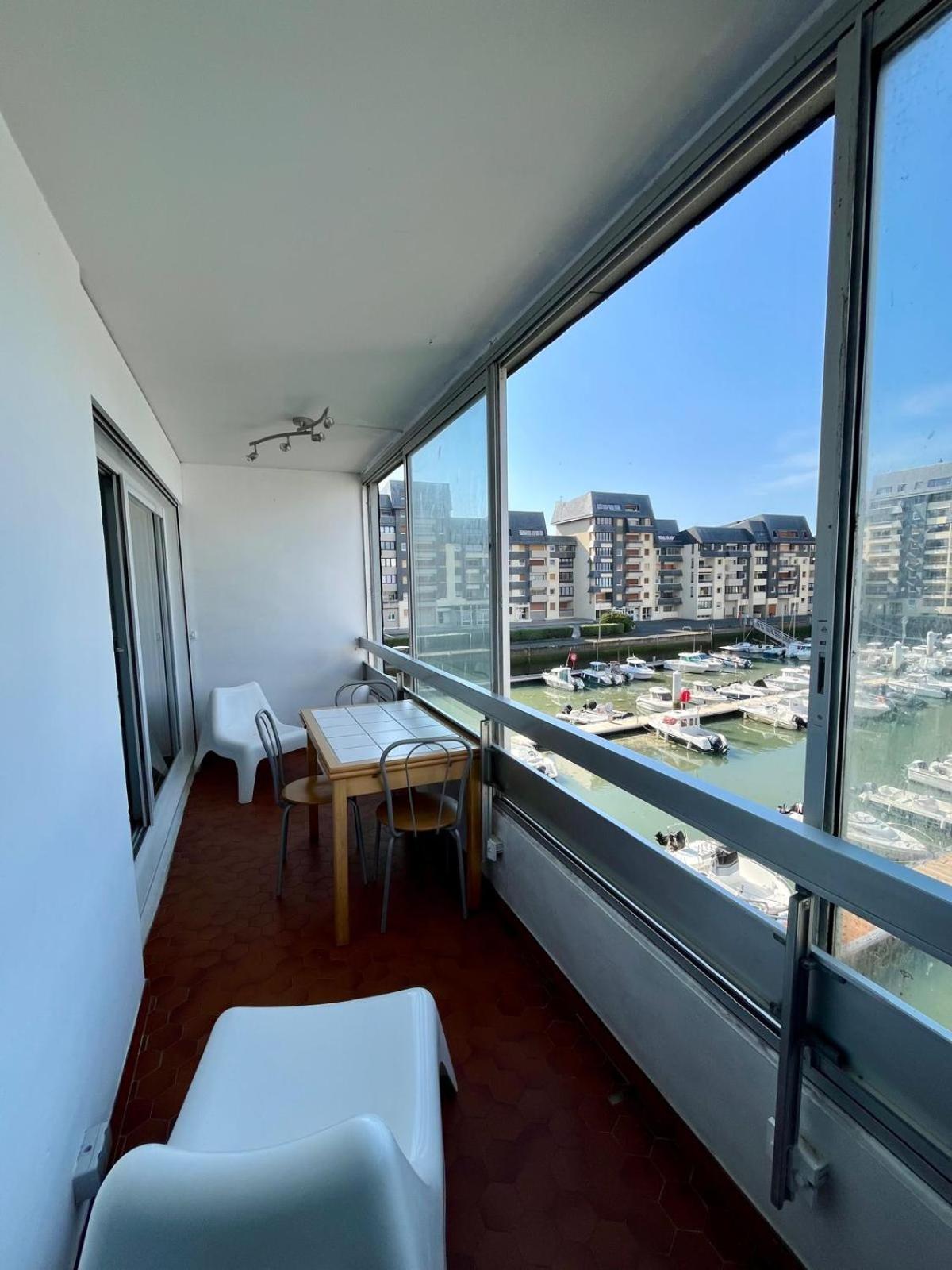 Appartement Vue Mer Et Marina, Loggia - Parking กูร์เซิล-โซร์-แม ภายนอก รูปภาพ